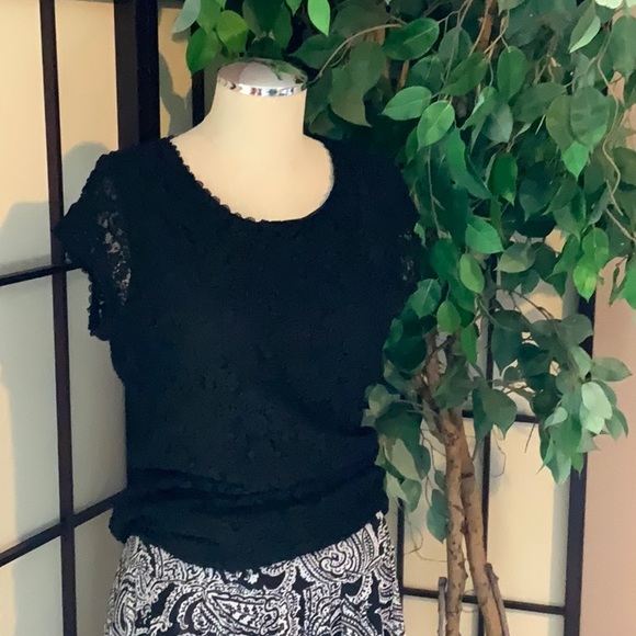 Karl LagerfieldSize M Lined Top - Picture 2 of 8